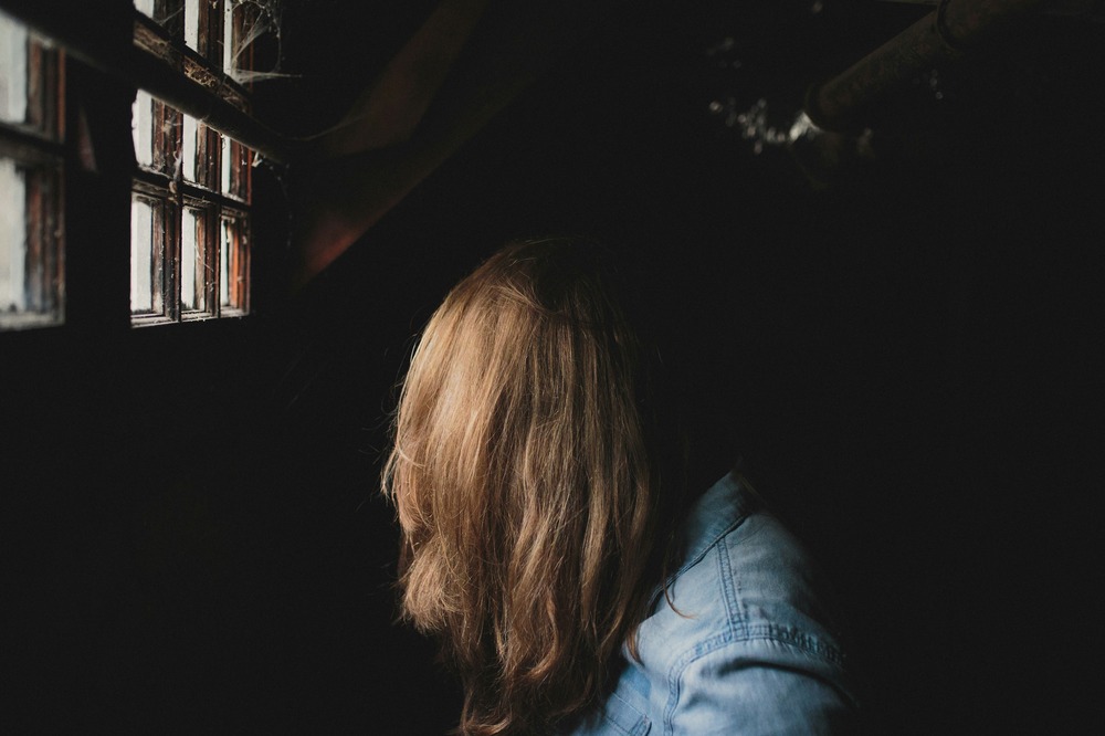 woman-turning-away