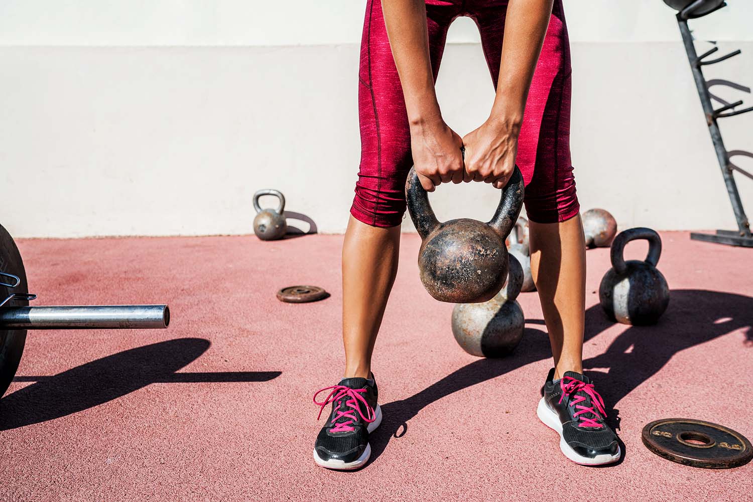 How to use ‘maingaining’ to add muscle without gaining body fat, per experts