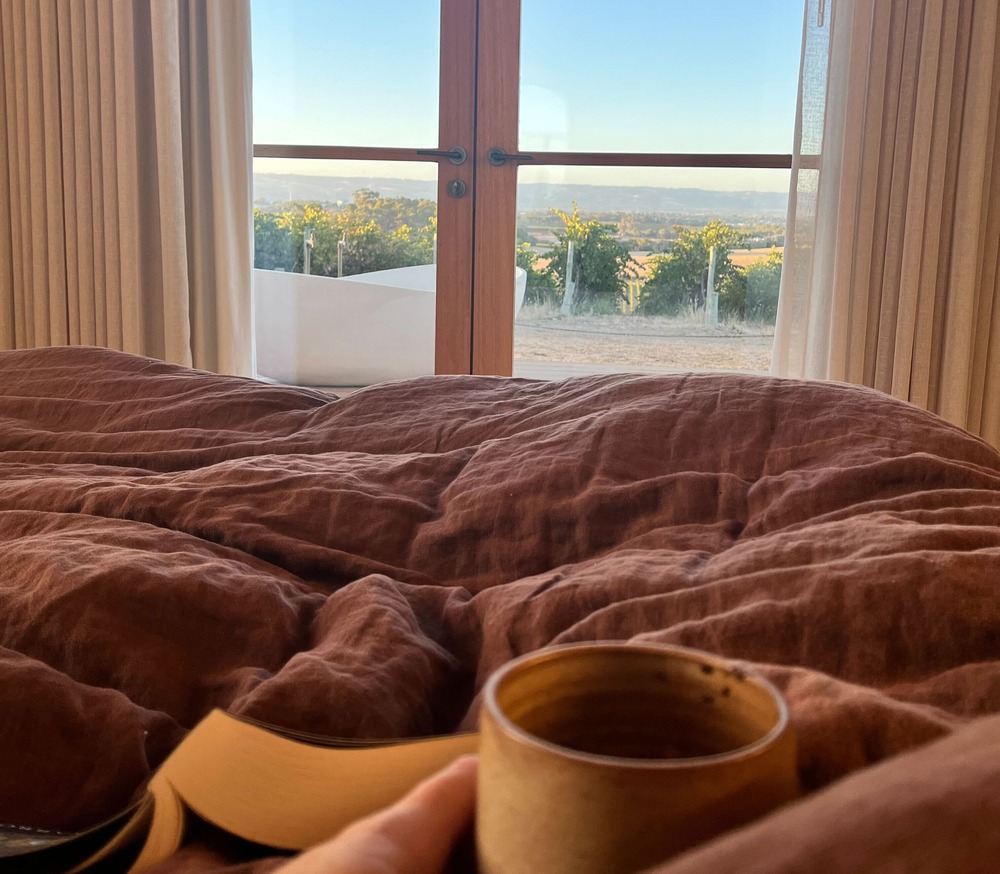 Rare-Earth-Retreats