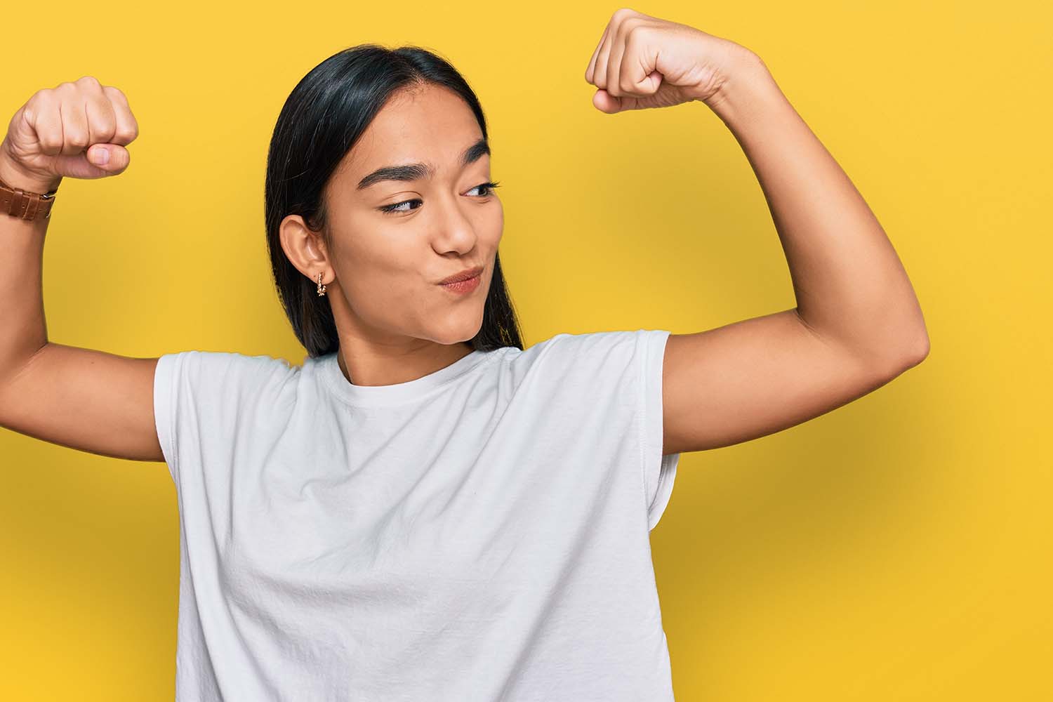 13 best exercises for ‘bingo wings’, and what *actually* causes them