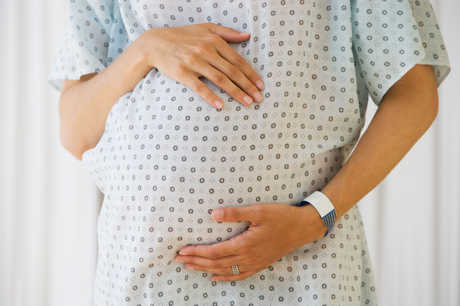 pregnant hospital head