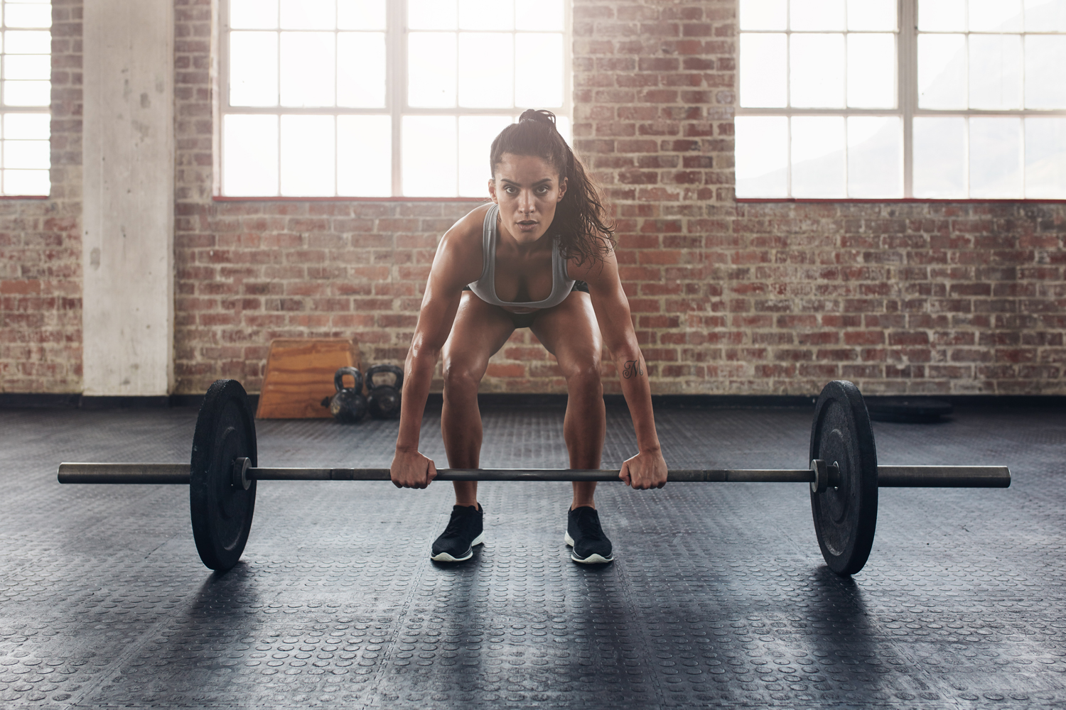 woman deadlift prev